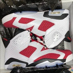 Retro 6 Carmichael’s